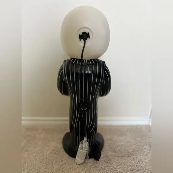 Disney Gemmy Lighted Blow Mold Jack Skellington 24" Outdoor Decor - Picture 3 of 7